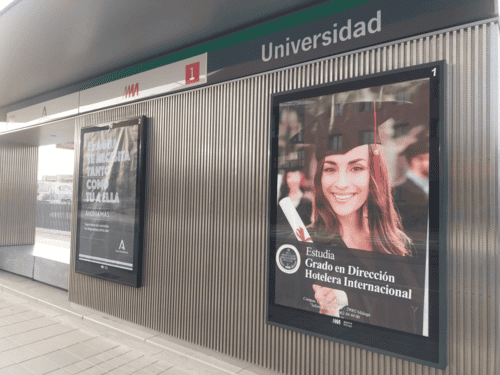 Mupi Metro Málaga