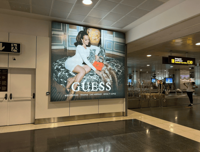Soporte publicitario aeropuerto Gran Canaria