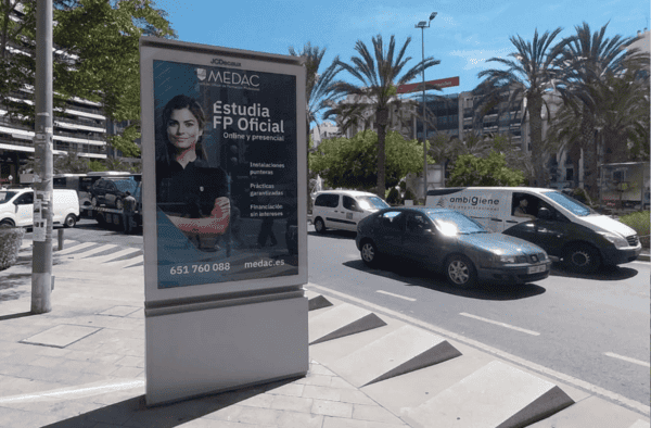 soporte mobiliario urbano en alicante