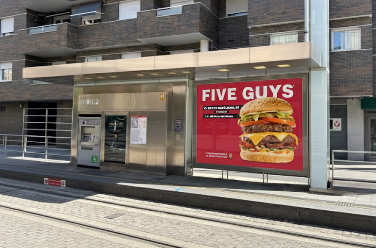 Campaña Publicidad Exterior Granada | Five Guys