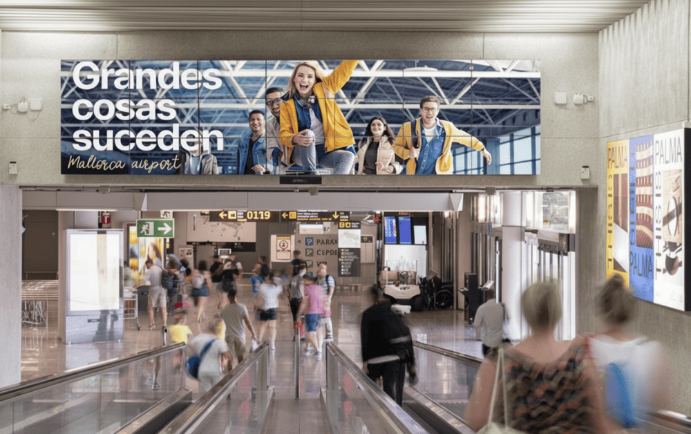 Publicidad en el Aeropuerto de Mallorca